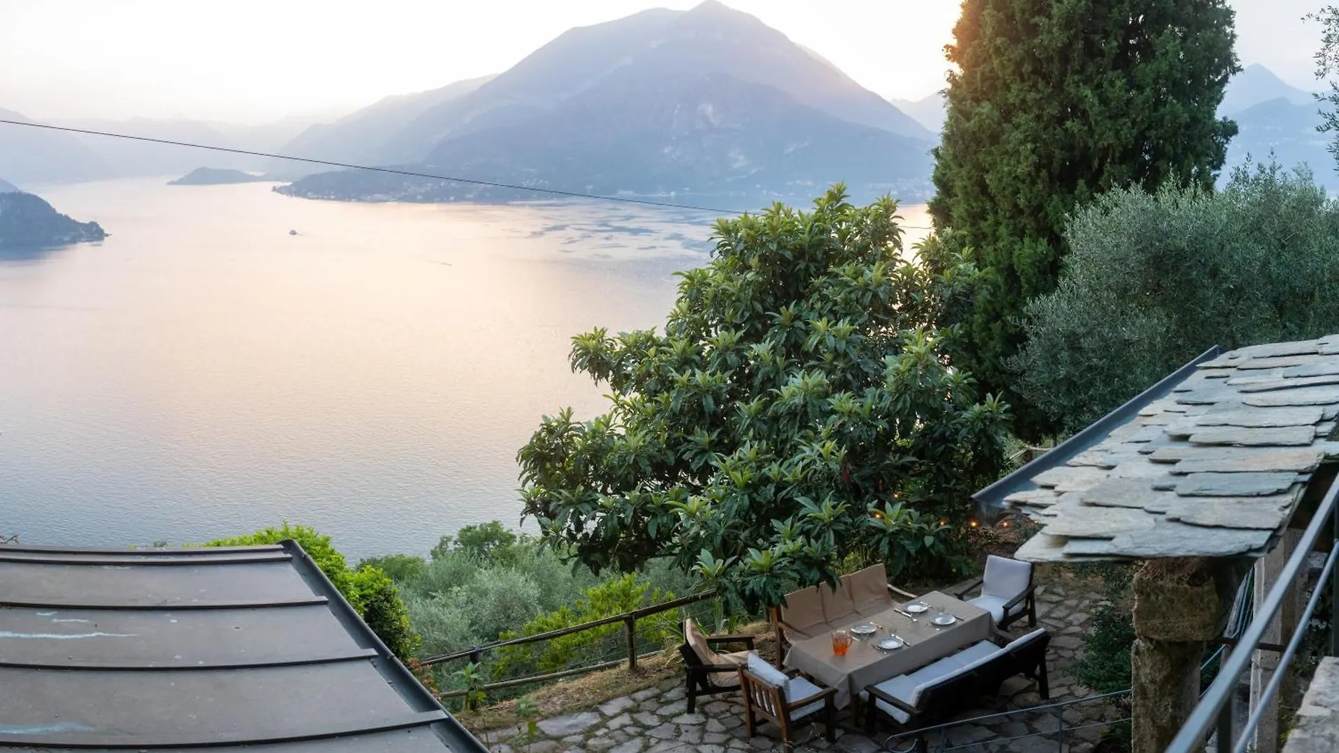 Casa Caravino Apartment Varenna
