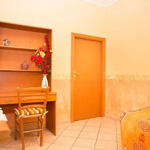 La Dolce Colosseum Apartment Rome